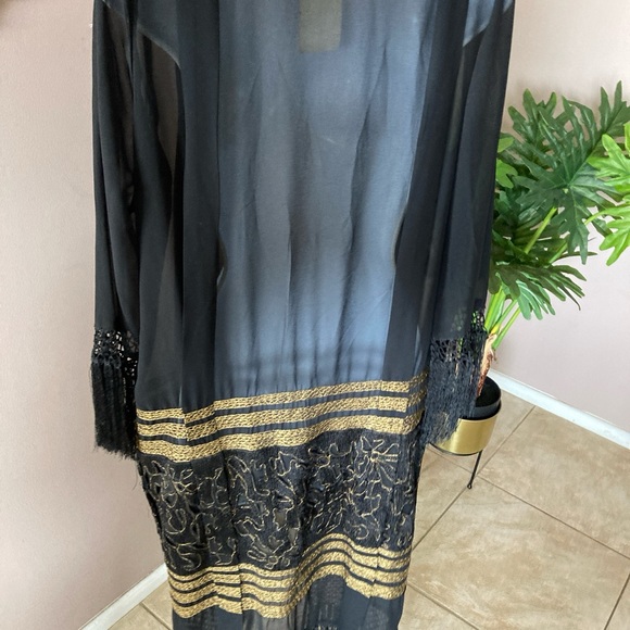 Black and Gold Sheer Kimono - Picture 2 of 6